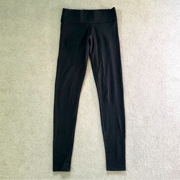 VS PINK Ultimate Stretchy Black Leggings, Size XS - Picture 1 of 5